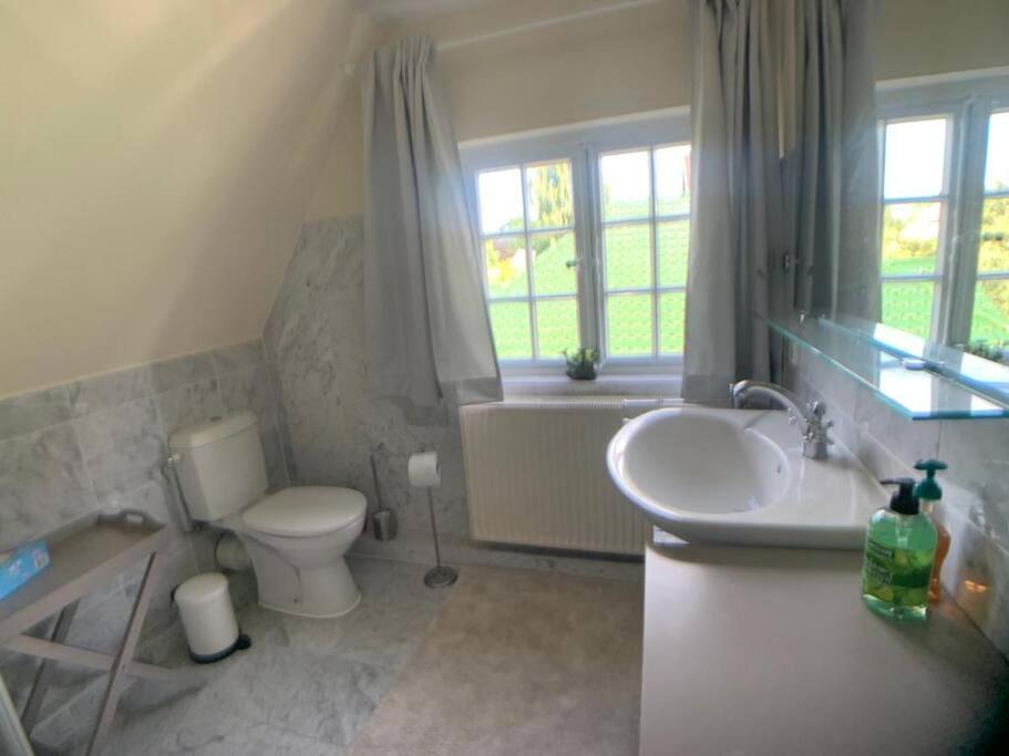 Top Lage! Charmantes Landhaus 5 Geh-Min V. Strand Timmendorfer Strand Esterno foto